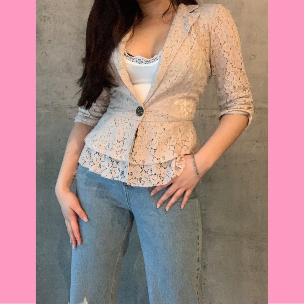 Lace blazer